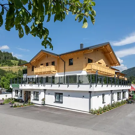 Hotel Brunner - Reiteralm 3*