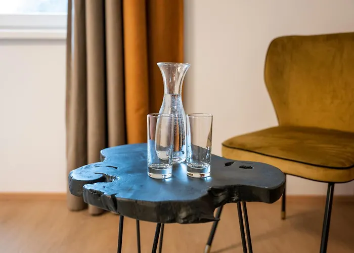 布伦纳酒店 - 雷特拉姆 3* 斯拉德明